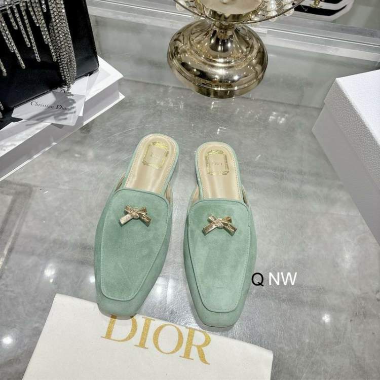 Picture of Dior Shoes _SKUDiorsz35-40NW04013558